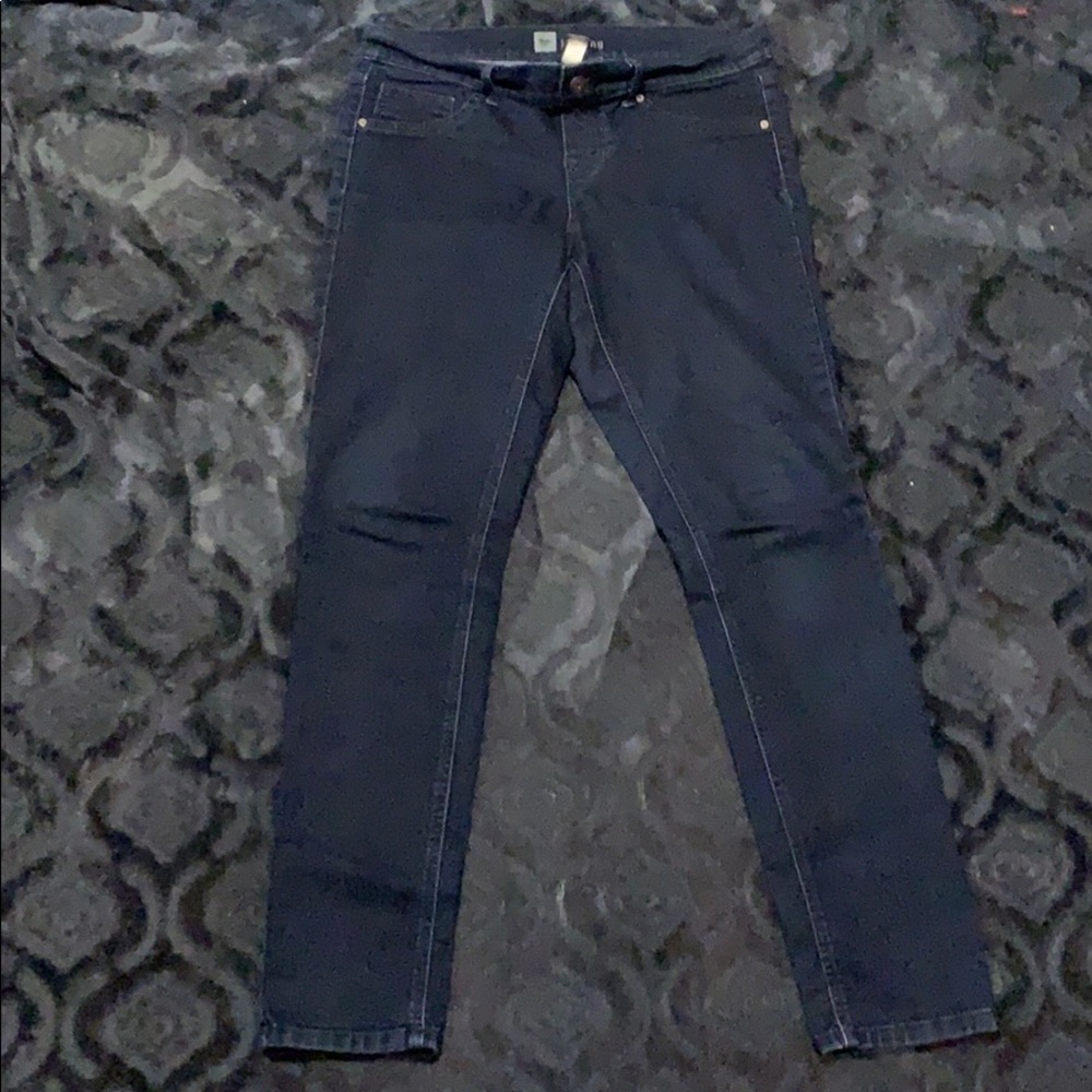 Mossimo leggings. Size 12.